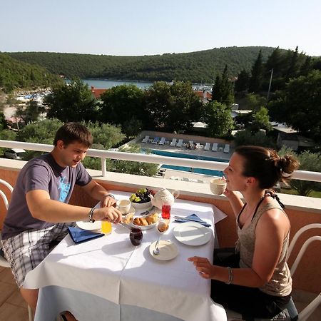 Hotel Carmen Krnica Eksteriør billede