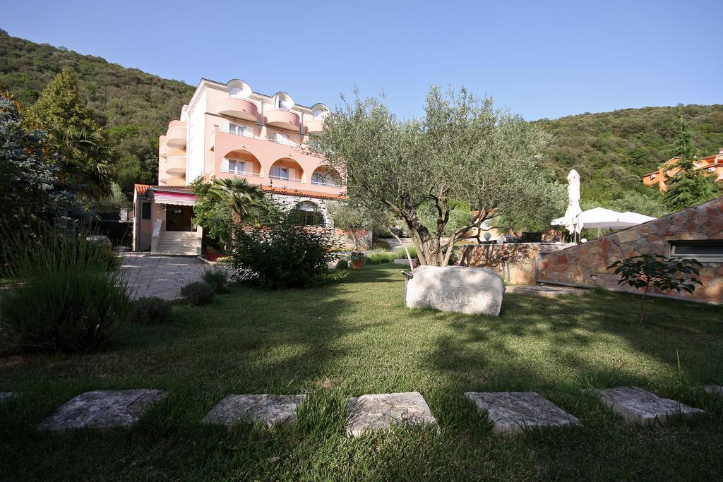 Hotel Carmen Krnica Eksteriør billede